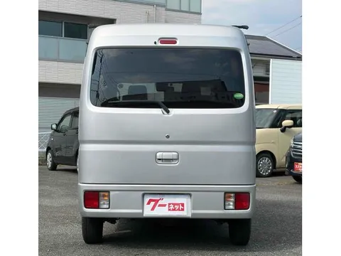Mitsubishi Minicab Van