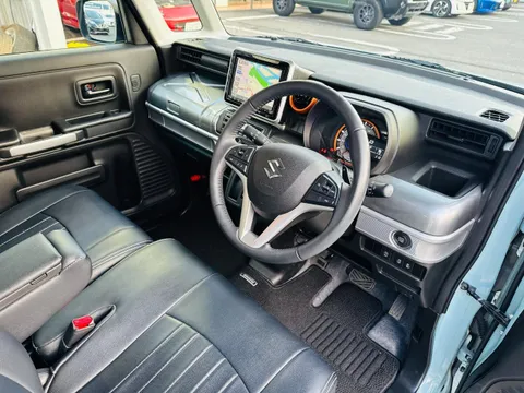 Suzuki Spacia Gear