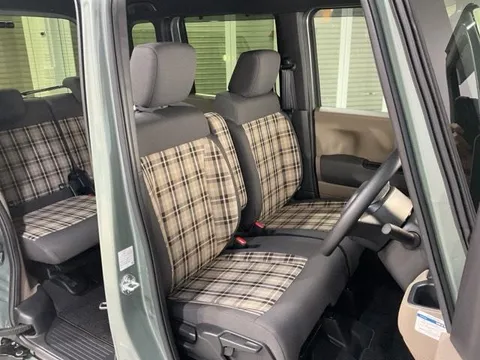 Honda N-BOX Joy