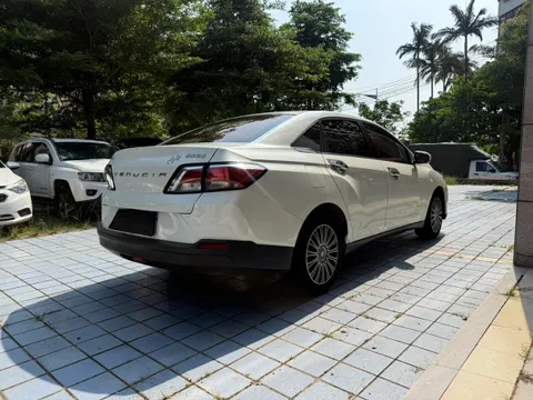 Venucia D60