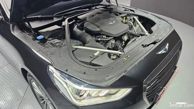 Genesis G90 (EQ900)