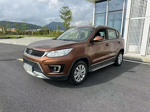 BAIC Senova X35