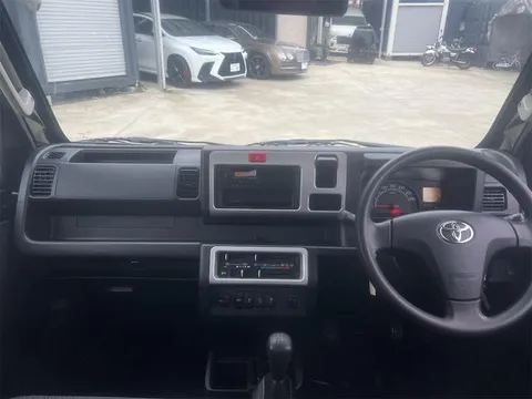 Toyota Pixis Truck
