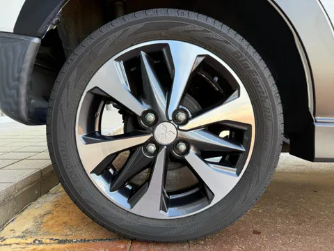Mitsubishi eK X