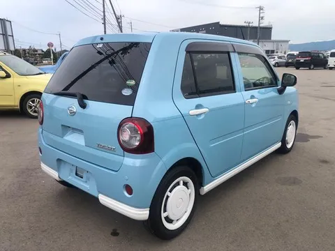 Daihatsu Mira Tocot