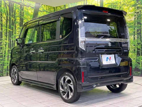 Suzuki Spacia Custom