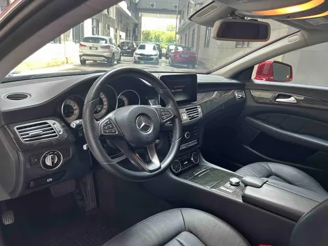 Mercedes-Benz Mercedes-Benz CLS