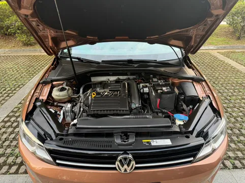 Volkswagen Lamando