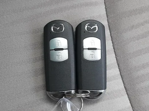 Mazda Verisa