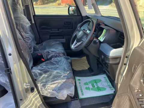 Suzuki Spacia Base
