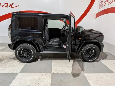 Suzuki Jimny Sierra