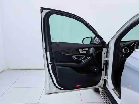 Mercedes-Benz Mercedes-Benz GLC