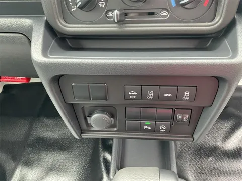 Nissan Clipper Truck