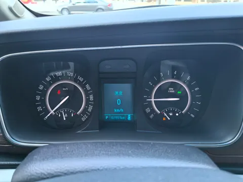 Buick GL8