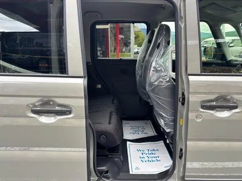 Suzuki Spacia Gear