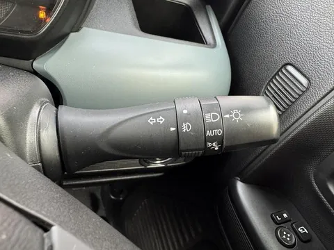 Suzuki Spacia Base