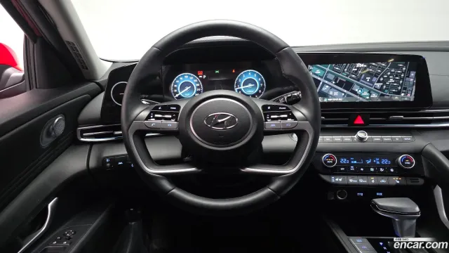 Hyundai Elantra (Avante)