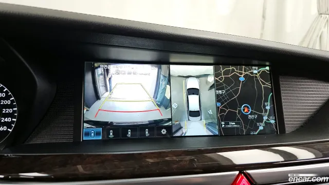 Genesis G90 (EQ900)