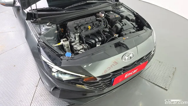 Hyundai Elantra (Avante)
