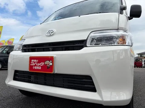 Toyota TownAce Van