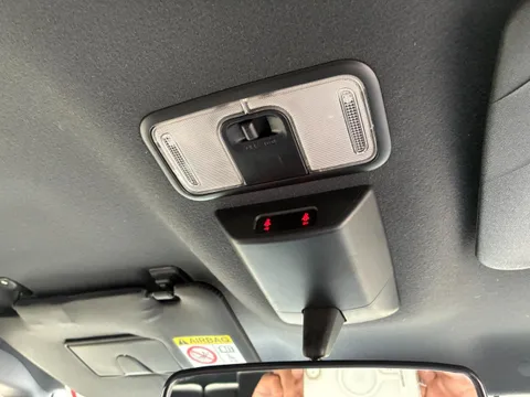 Toyota Pixis Mega