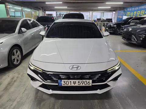 Hyundai Elantra (Avante)