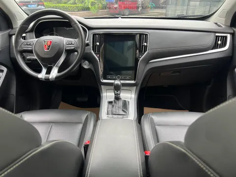 Roewe RX5