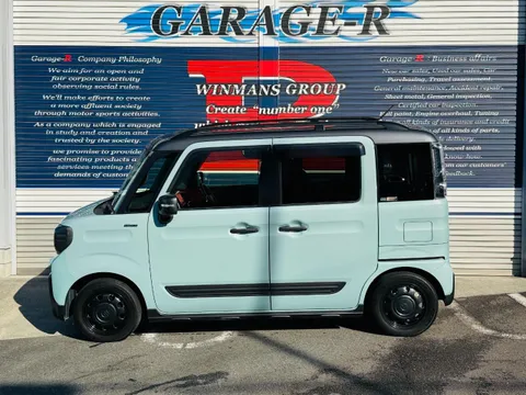 Suzuki Spacia Gear
