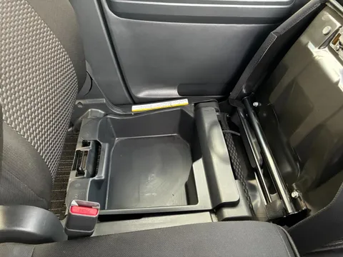 Toyota Pixis Mega
