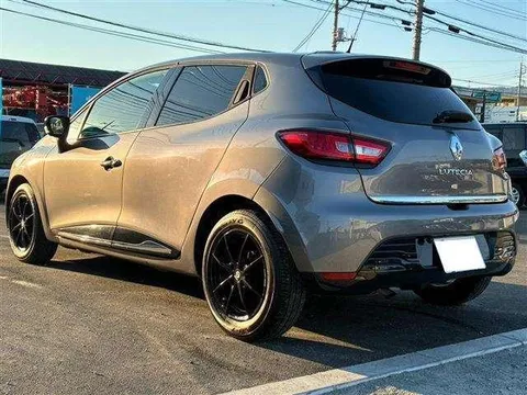 Renault Lutecia