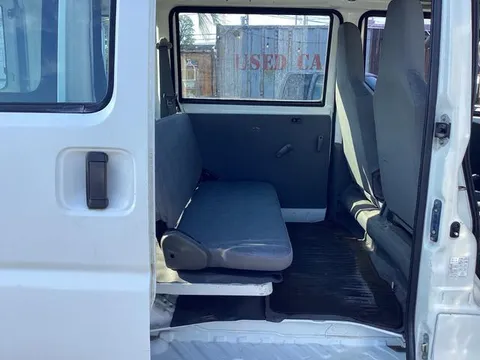 Mitsubishi Minicab Van