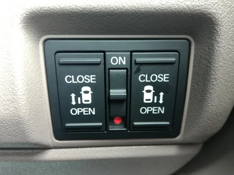 Honda N-BOX Joy