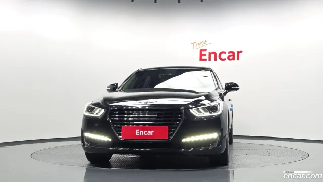 Genesis G90 (EQ900)