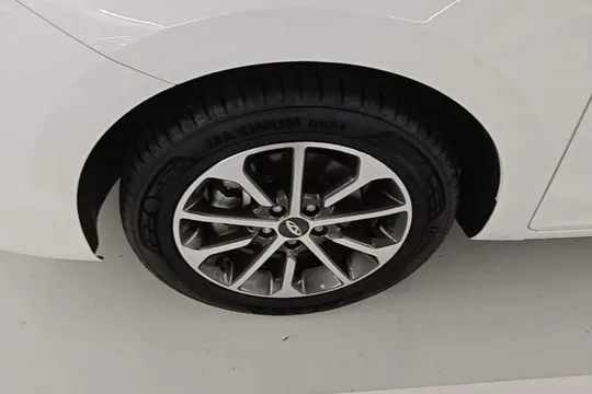 Chery Arrizo 5