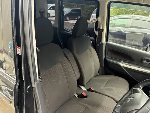 Mitsubishi eK Space Custom