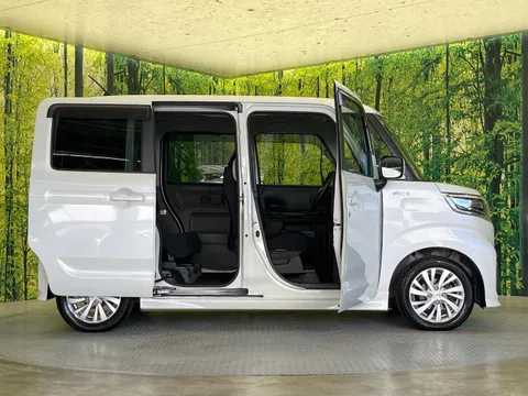 Suzuki Spacia Custom