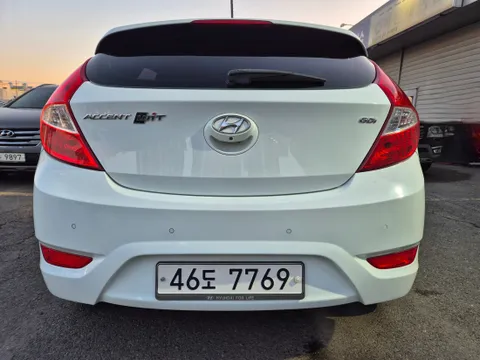 Hyundai Accent