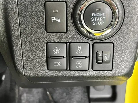 Daihatsu Mira Tocot