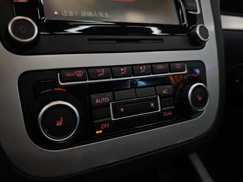 Volkswagen Eos