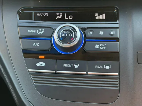 Honda Freed Plus