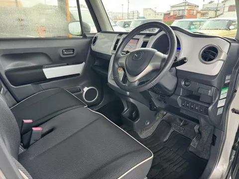 Mazda Flair Crossover