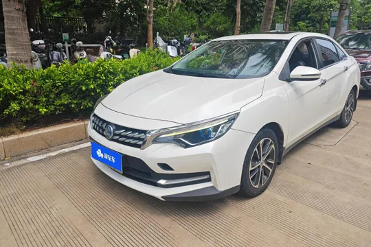 Venucia D60