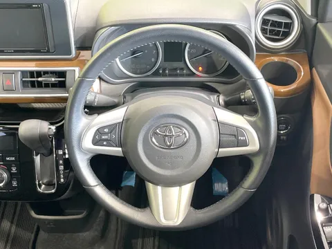 Toyota Pixis Joy