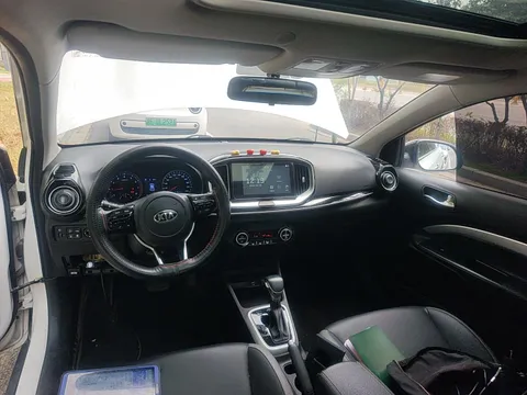 Kia KX1