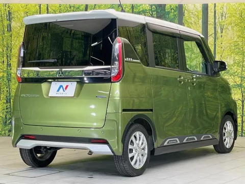 Mitsubishi eK X Space
