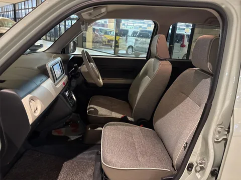 Daihatsu Mira Tocot