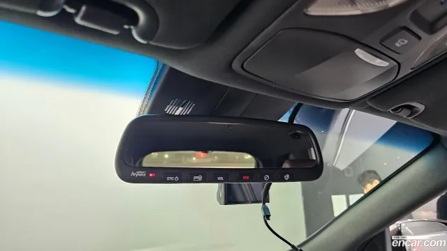 Hyundai Grand Santa Fe (Maxcruz)