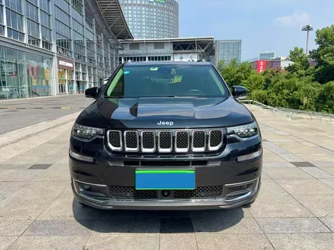Jeep Grand Commander