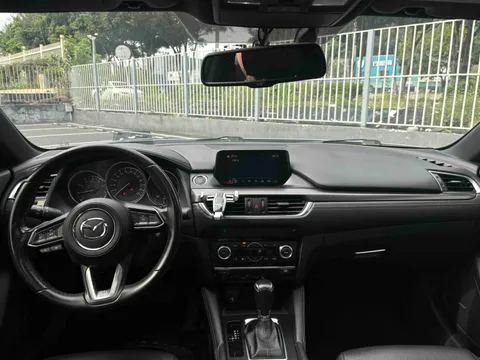 Mazda Mazda6 (Atenza)