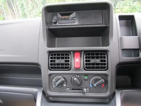 Nissan Clipper Truck